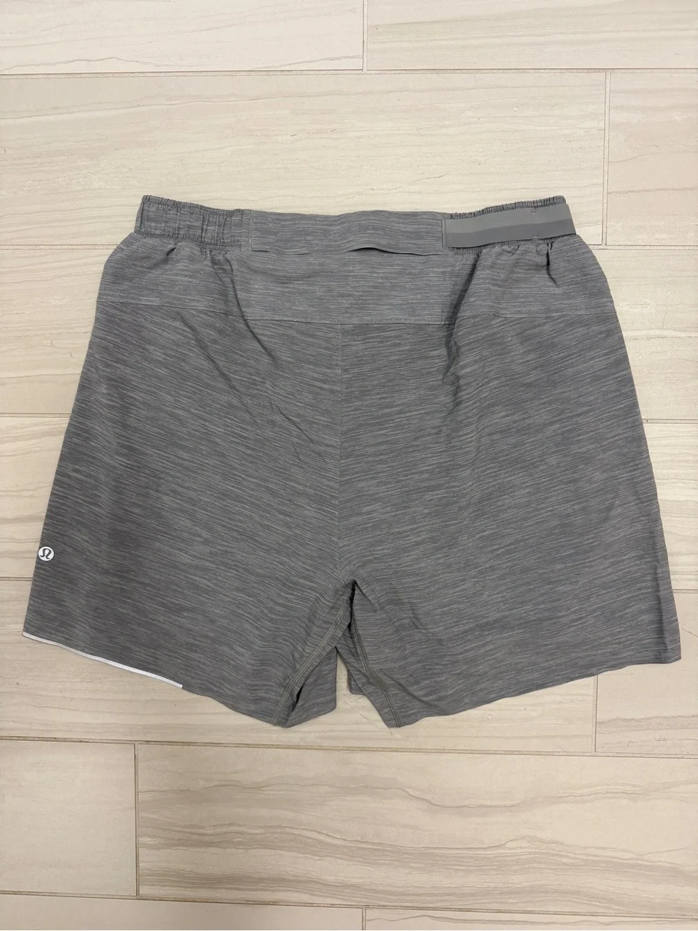 Lululemon Men's Surge Running Shorts Gray Heather Space-DyeUnlined  5